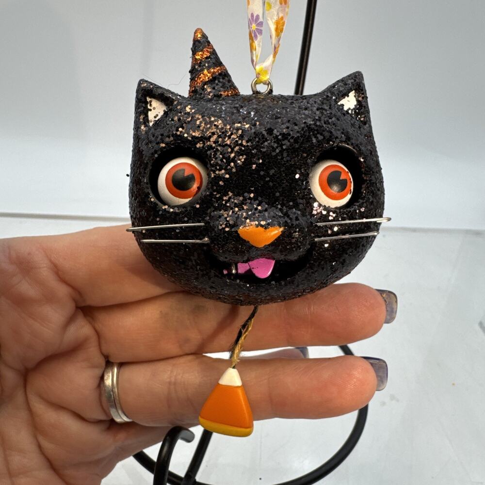 HALLMARK HALLOWEEN PULL TONGUE ORNAMENT RARE CAT - Works